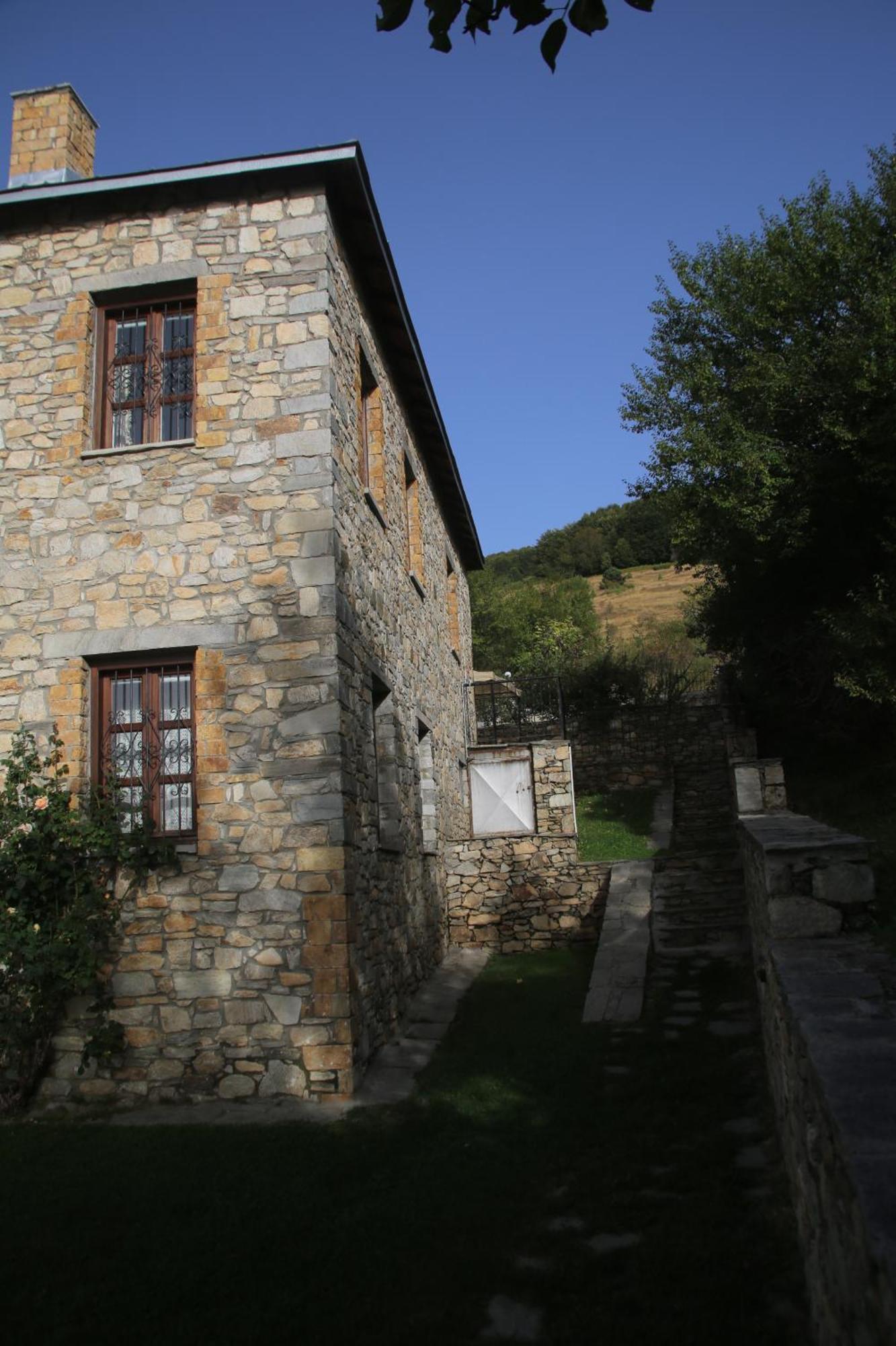 Guesthouse Kontogianni - Materka Nimfaíon Esterno foto